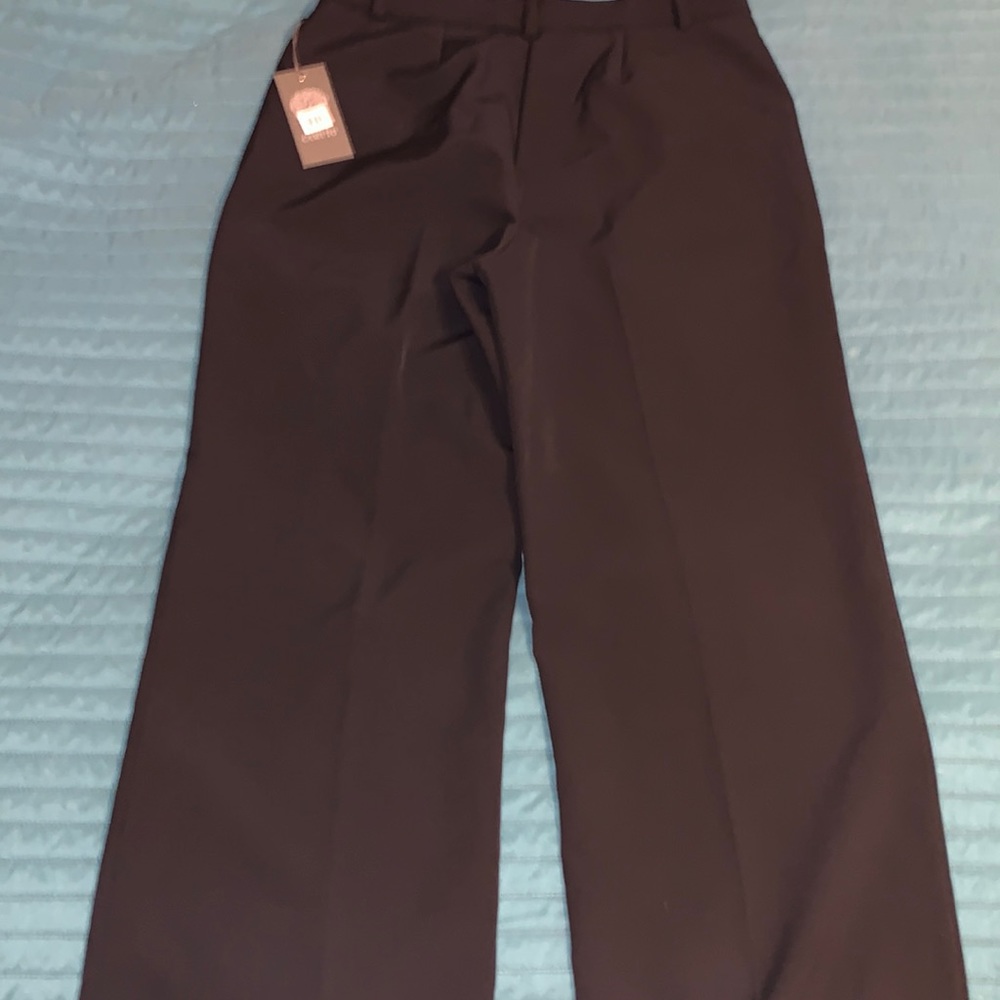 Vince Camuto size 4 black pleated trouser